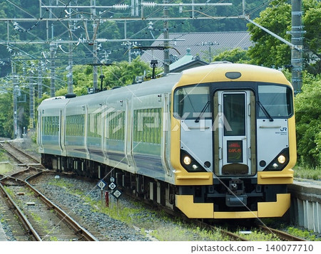 Limited Express Wakashio, Sotobo Line, Kazusa-Okitsu Station Limited Express Wakashio, Sotobo Line, Kazusa-Okitsu Station 140077710