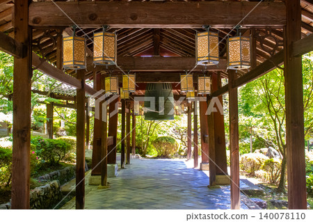 萬福寺布袋和尚坐像的祝福:生意興隆、財源廣進、學業有成、身體健康、長壽。 萬福寺布袋和尚坐像的祝福:生意興隆、財源廣進、學業有成、身體健康、長壽。 140078110