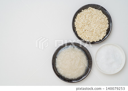 Salted rice malt and ingredients (rice malt, salt) Salted rice malt and ingredients (rice malt, salt) 140079253