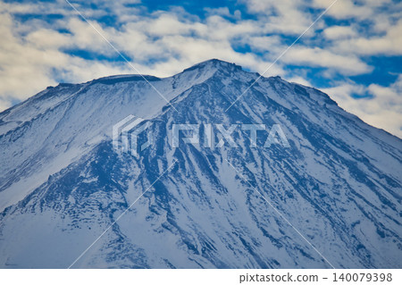 Mount Fuji as seen from Lake Kawaguchi 140079398