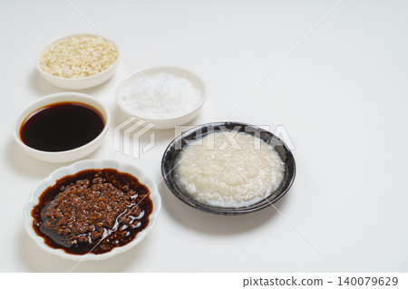 Salt koji and soy sauce koji and ingredients (salt, soy sauce, rice koji) Salt koji and soy sauce koji and ingredients (salt, soy sauce, rice koji) 140079629