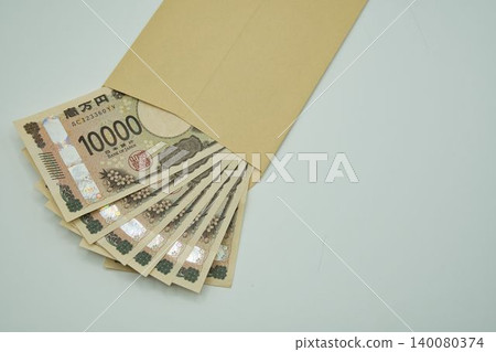 New 10,000 yen bill and funds for buying a home New 10,000 yen bill and funds for buying a home 140080374