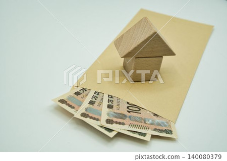 New 10,000 yen bill and funds for buying a home New 10,000 yen bill and funds for buying a home 140080379