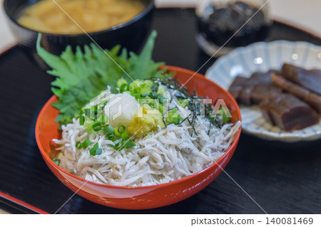 初夏美食-白魚飯 初夏美食-白魚飯 140081469