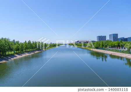 Urban rivers and modern industrial parks Urban rivers and modern industrial parks 140083118