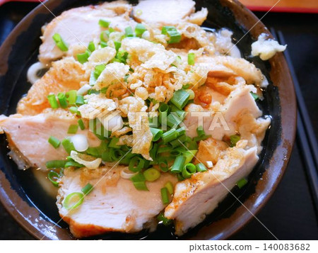 四國當地特色菜:天婦羅麵糊碎屑雞肉烏龍麵(愛媛縣) 四國當地特色菜:天婦羅麵糊碎屑雞肉烏龍麵(愛媛縣) 140083682