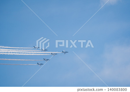 [Hokkaido, Kamifurano] Blue Impulse Flight Commemorating the 71st Anniversary of the Founding of Kamifurano Garrison 140083800