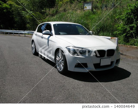 Early summer drive Early summer drive 140084649