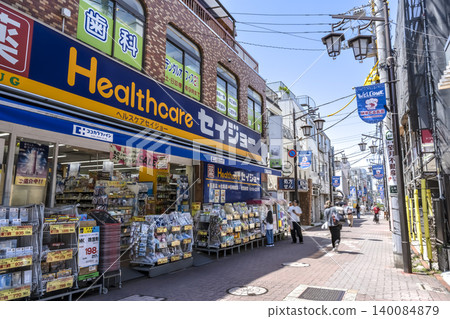 Urban landscape of Ota Ward, Tokyo: Nagahara Station shopping street Urban landscape of Ota Ward, Tokyo: Nagahara Station shopping street 140084879