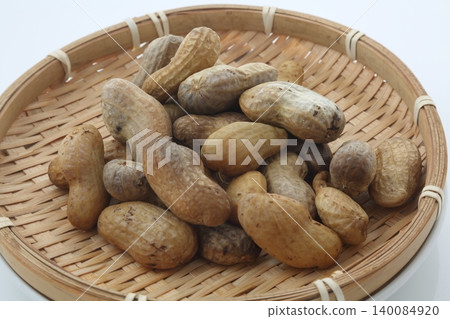 煮花生,特寫(橫向視角) 煮花生,特寫(橫向視角) 140084920