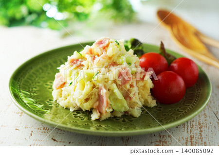 土豆沙拉 140085092
