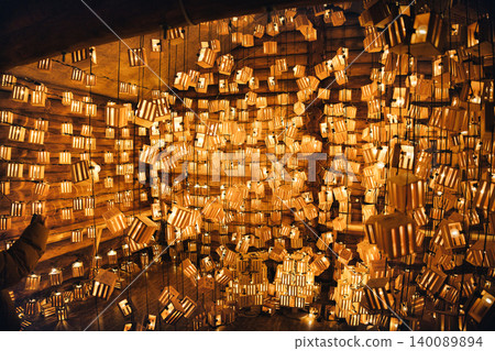 A room decorated with lanterns A room decorated with lanterns 140089894