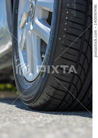 Tire image Tire image 140090496