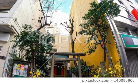 Akiba Shrine in Shinjuku, Tokyo: Torii gate and shrine building, a sanctuary in the city. 140093903