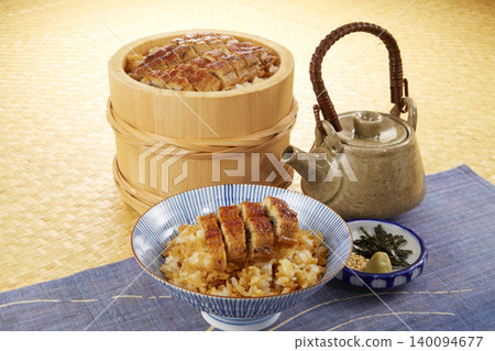 日式夏季補給料理:鰻魚飯 日式夏季補給料理:鰻魚飯 140094677