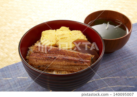 日式夏季補給料理：鰻魚飯 140095007
