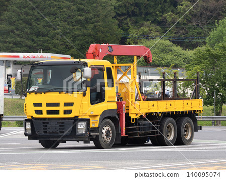 帶起重機的平闆卡車 帶起重機的平闆卡車 140095074