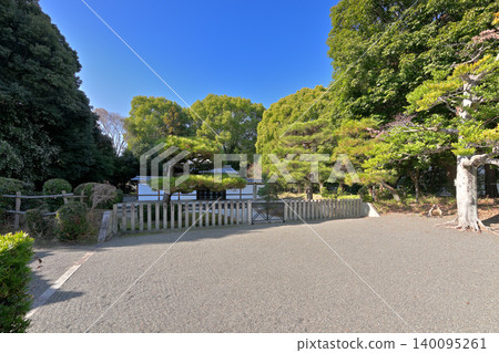 Emperor Toba's Mausoleum at Anrakujuin (Fushimi Ward, Kyoto City, Kyoto Prefecture) Emperor Toba's Mausoleum at Anrakujuin (Fushimi Ward, Kyoto City, Kyoto Prefecture) 140095261