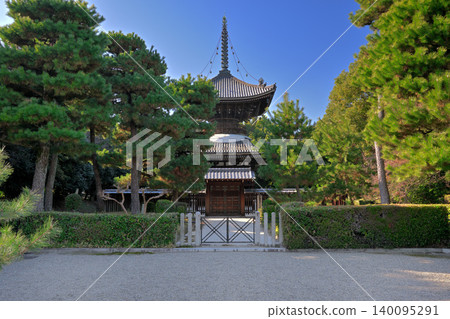 Emperor Konoe's Anrakujuin Southern Mausoleum (Fushimi Ward, Kyoto City, Kyoto Prefecture) Emperor Konoe's Anrakujuin Southern Mausoleum (Fushimi Ward, Kyoto City, Kyoto Prefecture) 140095291