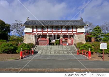 伏見桃山城,大手門(京都府京都市伏見區) 伏見桃山城,大手門(京都府京都市伏見區) 140095365