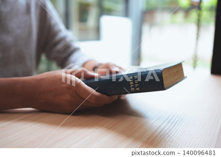 Bible Reading For Christian Faith Scripture Study Worship And Spiritual Devotion Bible Reading For Christian Faith Scripture Study Worship And Spiritual Devotion 140096481