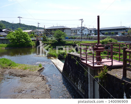 Hiragino dam Hiragino dam 140096909
