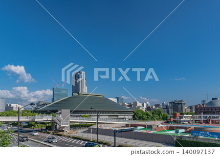 格林競技場和家庭游泳池將於今年底關閉。 140097137
