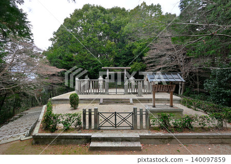 Empress Saimei's Mausoleum, Ochiokaue (Takatori-cho, Takaichi-gun, Nara Prefecture) Empress Saimei's Mausoleum, Ochiokaue (Takatori-cho, Takaichi-gun, Nara Prefecture) 140097859