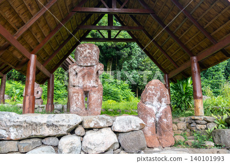Large ancient tiki at Te Lipona, Puamau, Hiva Oa, French Polynesia Large ancient tiki at Te Lipona, Puamau, Hiva Oa, French Polynesia 140101993
