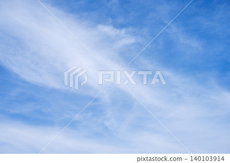 Blue sky, sunny, rainy season, early summer, June [Fujisawa City, Kanagawa Prefecture] 140103914