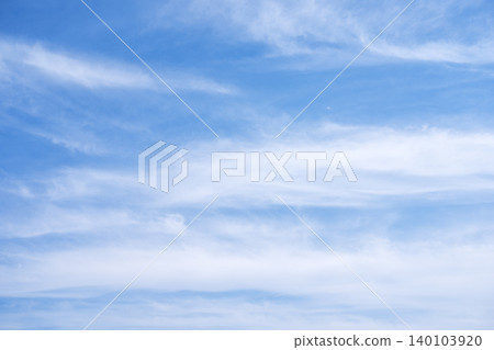 Blue sky, sunny, rainy season, early summer, June [Fujisawa City, Kanagawa Prefecture] 140103920
