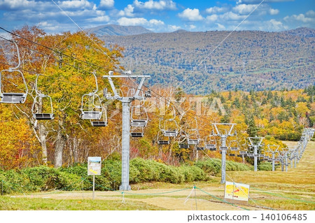 Autumn scenery at the top of Sapporo Kokusai Ski Resort 140106485
