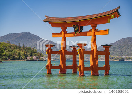 Itsukushima Shrine Otorii Itsukushima Shrine Otorii 140108691