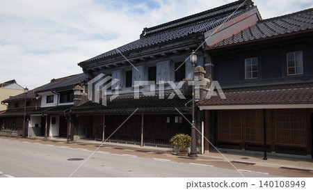Historical buildings in Yamamachi-suji, Takaoka City, Toyama Prefecture 140108949