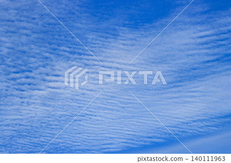 流動在藍天的雲彩 流動在藍天的雲彩 140111963