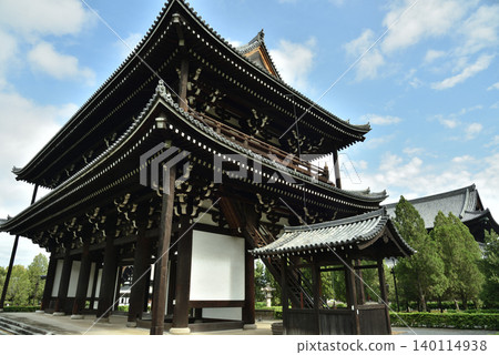 東福寺,真言宗的總本山,及其國寶三門(京都市東山區) 東福寺,真言宗的總本山,及其國寶三門(京都市東山區) 140114938
