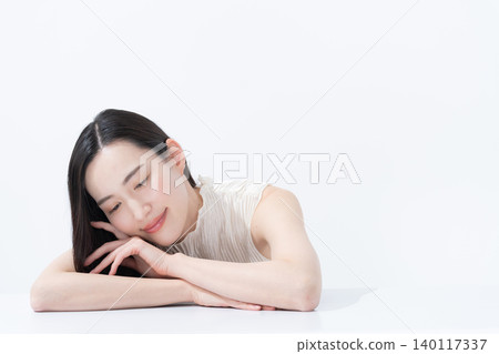 Women's skincare (beauty) Women's skincare (beauty) 140117337