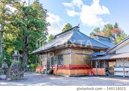 Kumano Nachi Shrine, Worship Hall, Takadate Renri Cedar [Natori City, Miyagi Prefecture] 140118025