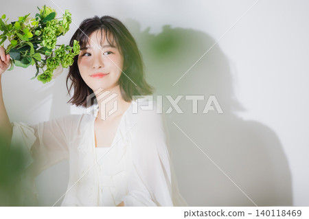 有花束的少婦 有花束的少婦 140118469