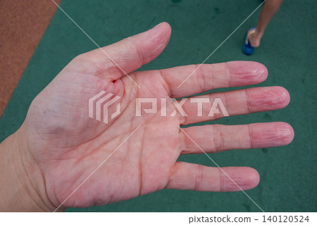 pool, pools, hand 140120524
