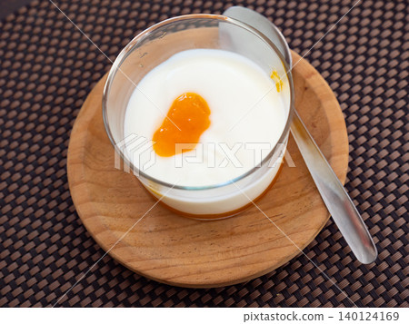 Yogurt with passion fruit marmalade Yogurt with passion fruit marmalade 140124169