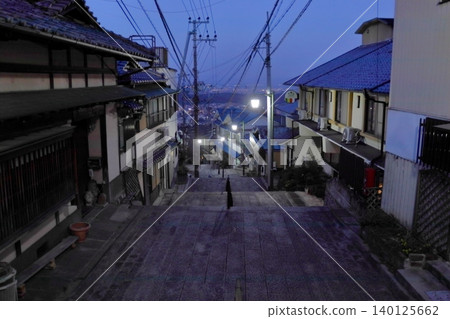 寶山寺前的聖殿通:通往寺廟和傳統旅館的復古路線(奈良縣生駒市) 寶山寺前的聖殿通:通往寺廟和傳統旅館的復古路線(奈良縣生駒市) 140125662