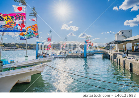 A view of Akabane Fishing Port in Tahara City (Aichi Prefecture) A view of Akabane Fishing Port in Tahara City (Aichi Prefecture) 140125688