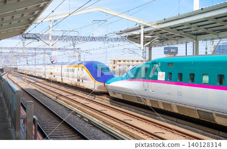 Yamagata Shinkansen E8 series + Tohoku Shinkansen E6 series Yamagata Shinkansen E8 series + Tohoku Shinkansen E6 series 140128314