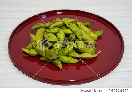 Freshly picked Tamba black edamame Freshly picked Tamba black edamame 140129985