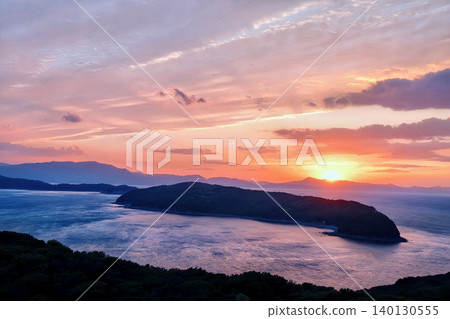 瀨戶內海國立公園基丹海峽的日落 1 瀨戶內海國立公園基丹海峽的日落 1 140130555