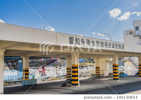 從田原市(愛知縣)眺望赤羽漁港 從田原市(愛知縣)眺望赤羽漁港 140130653