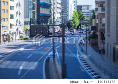 Miniature-style traffic on Meiji Street [City Image] 140131378