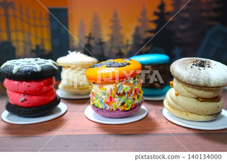 Pop Korean macarons Pop Korean macarons 140134000