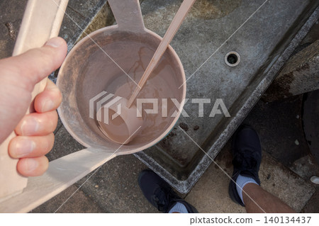 visiting a grave, gents, male 140134437